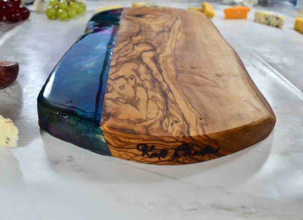 40cm Olive Wood Board with Resin Art