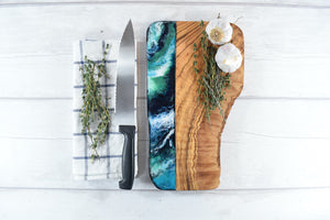 Cheese Board with Blue Green Resin Art 30cm - Unique Christmas Gift Ideas - Luxury Presents - Best Cheese Boards - Best Resin Artist